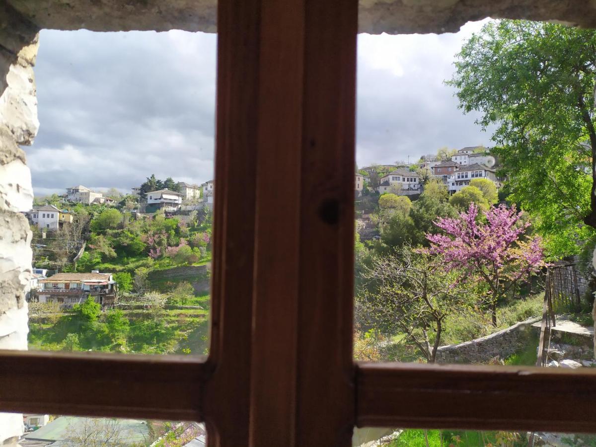 Guest House Salaria Gjirokaster Exterior photo