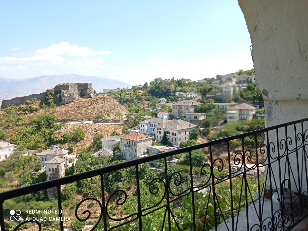 Guest House Salaria Gjirokaster Exterior photo