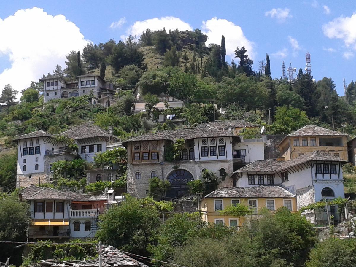 Guest House Salaria Gjirokaster Exterior photo