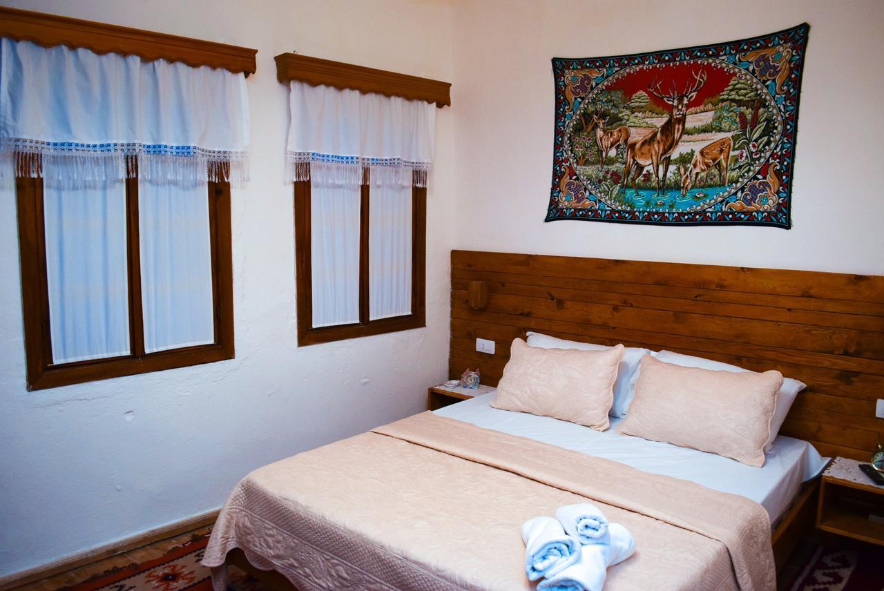 Guest House Salaria Gjirokaster Exterior photo